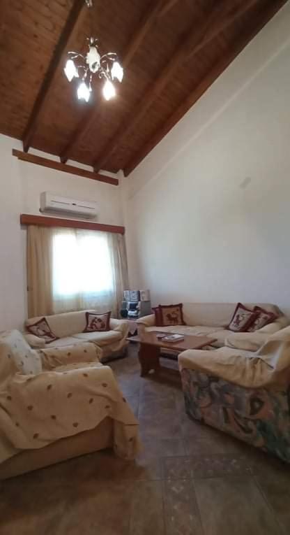 Melana Apartment Tirós المظهر الخارجي الصورة