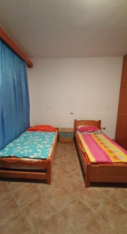 Melana Apartment Tirós المظهر الخارجي الصورة